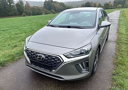 Hyundai Ioniq Trend Plug-In Hybrid 1.Hand