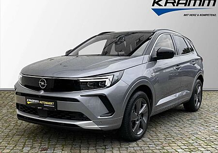 Opel Grandland Ultimate 1.2 Navi+Alcantara+Park&Go