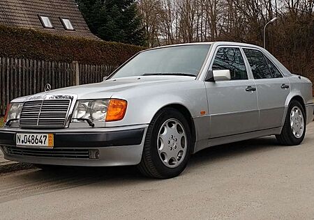 Mercedes-Benz E 500 500E im seltenen Zustand,lückenlose Historie
