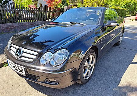 Mercedes-Benz CLK 200 Cabrio Kompressor Elegance