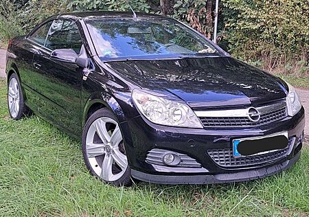 Opel Astra Twin Top 1.8 Endless Summer