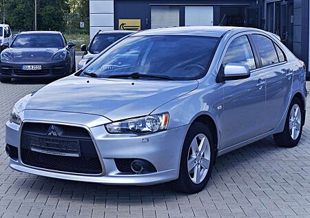 Mitsubishi Lancer 1.8 Inform AHK|Klimaaut.|Tempomat