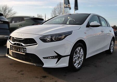 Kia Cee'd Ceed / 1.0 T-GDI 100 Vision UVP 29.029 EUR
