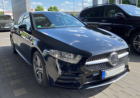 Mercedes-Benz A 250 e 8G-DCT AMG Line