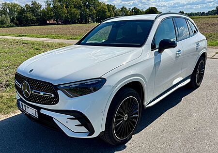Mercedes-Benz GLC 300 de AMG Line DIGITAL LIGHT