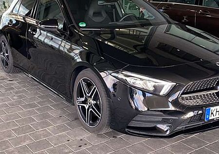 Mercedes-Benz A 200 7G-DCT AMG Line/NIGHT/MBUX/PDC/TEMPOMAT/WINTER