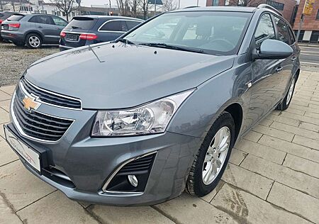 Chevrolet Cruze Station Wagon LT+ Navi RFK