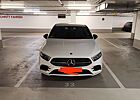 Mercedes-Benz A 250 7G-DCT AMG Line