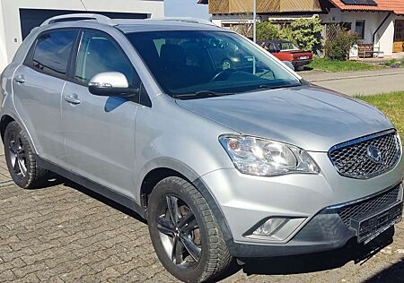 SsangYong Korando 2.0 e-XDi DPF 4WD Quartz