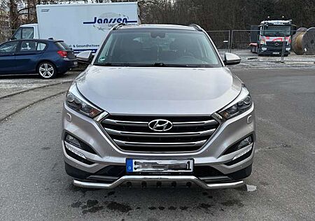 Hyundai Tucson 2.0 CRDi 4WD Automatik Premium