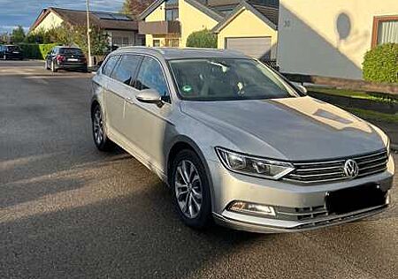 VW Passat Variant Volkswagen 2.0 TDI DSG (BlueMotion Technology) Comfortline