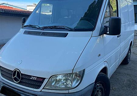 Mercedes-Benz Sprinter 211 CDI 902.662