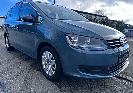 VW Sharan Volkswagen Comfortline BMT/Start-Stopp AHK/PANO/1.Hd
