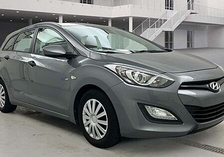 Hyundai i30 cw blue /Klima/Sitzheizung/AHK/