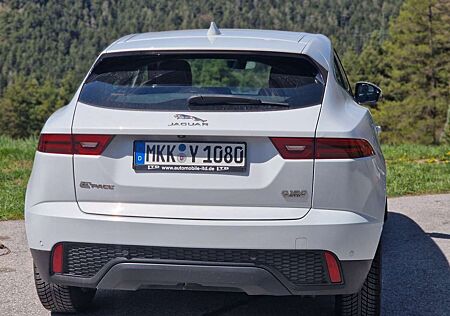 Jaguar E-Pace Basis