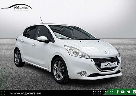 Peugeot 208 Active~Navigation~90TKM~Klima~Top Zustand!