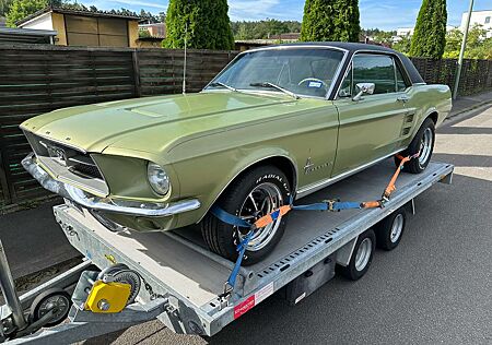 Ford Mustang 1967 V8 Automat Survivor Erstlack Ungeschweißt