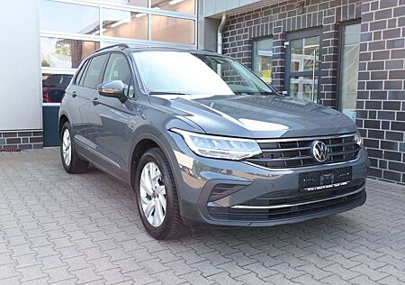 VW Tiguan Volkswagen Life AHK/LED/Allwetterreifen/Navi