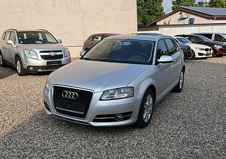 Audi A3 Sportback 1.6 TDI*Klima*Alus*8x bereift*