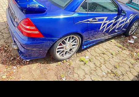 Mercedes-Benz SLK 320