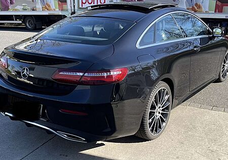 Mercedes-Benz E 300 Coupe 9G-TRONIC AMG Line