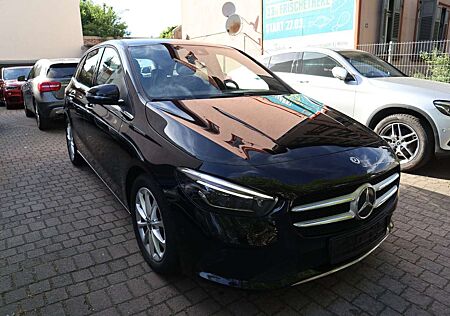 Mercedes-Benz B 200 LED-Scheinwerfer Leder Navi Spurhalteassis