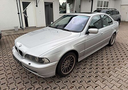BMW 525 i A GSD Navi Prof Xenon el.Sitze