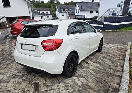 Mercedes-Benz A 180 CDI (BlueEFFICIENCY) Urban