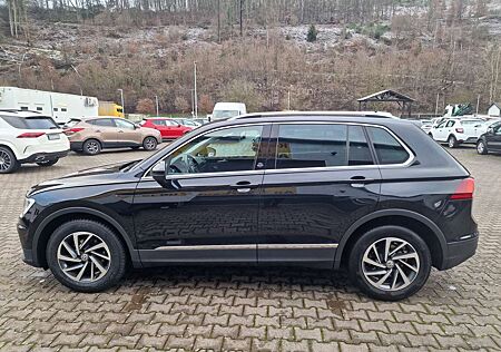 VW Tiguan Volkswagen Sound BMT/Start-Stopp-NAVI-Shzg-ACC-AHK-ALU