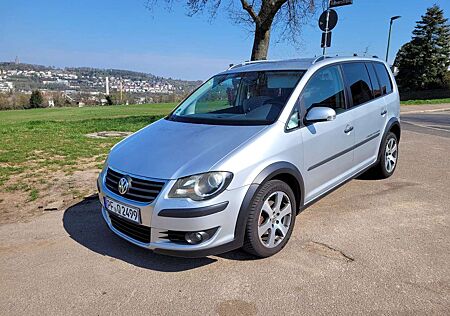 VW Touran Volkswagen 2.0 TDI Highline