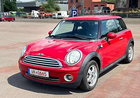 Mini ONE *8FACH*STZHZG*KLIMA*SERVO*FACELIFT*6GANG