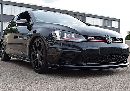 VW Golf Volkswagen VII GTI Clubsport *Black Pearl*