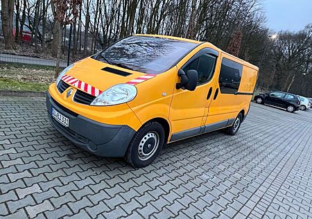 Renault Trafic 2.0 dCi 115 FAP L2H1