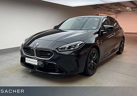 BMW 135 A xDrive LCProf DAProf adapLED H-K eSitz+Me