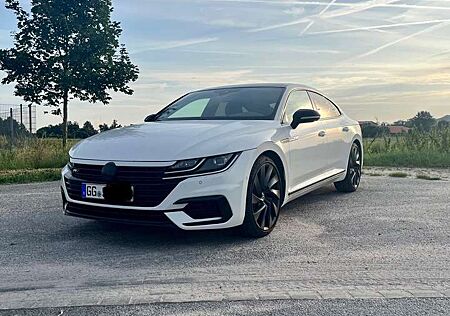 VW Arteon Volkswagen R-Line | Garantie bis 8/25 | 8 Fach | Standheizung