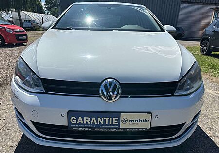 VW Golf Volkswagen Lounge BMT
