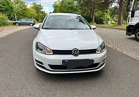 VW Golf Volkswagen 1.2 TSI BlueMotion Technology Comfortline