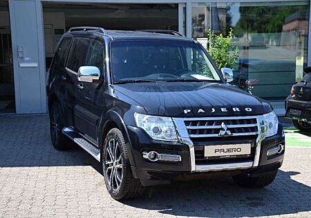 Mitsubishi Pajero 5-Türer TOP 3.2 DI-D AT AHK 3,5t