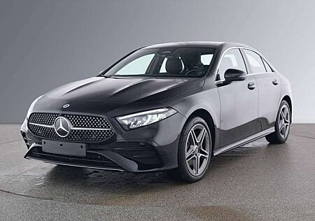 Mercedes-Benz A 250 e AMG PANORAMA HEAD UP BURMESTER AHK DISTR