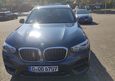 BMW 320i 320 xDrive Aut. Sport Line