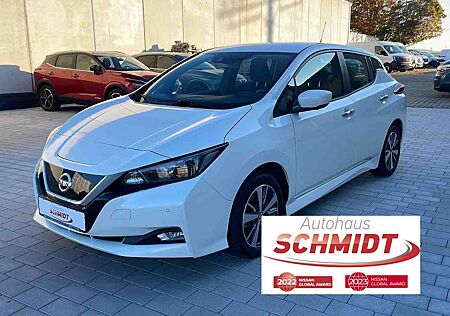 Nissan Leaf 40kwh Acenta AVM/Winter