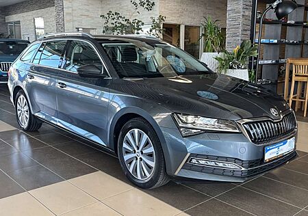 Skoda Superb Style iV Pano. AHK LED Navi PDC SHZ DAB+