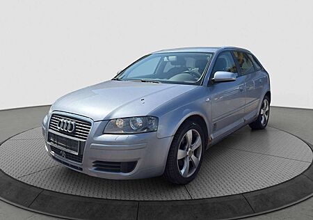 Audi A3 1.6 FSI Attraction