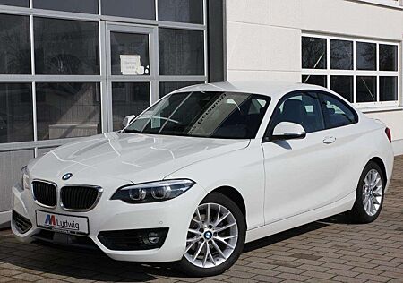 BMW 218 i Coupe Aut. Advantage NAVI FSE ACC LED-SW LMR 17"