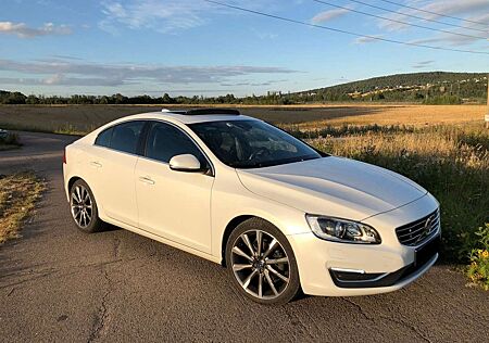 Volvo S60 D2 Summum
