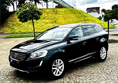 Volvo XC 60 XC60 XC60 D5 AWD Geartronic Summum