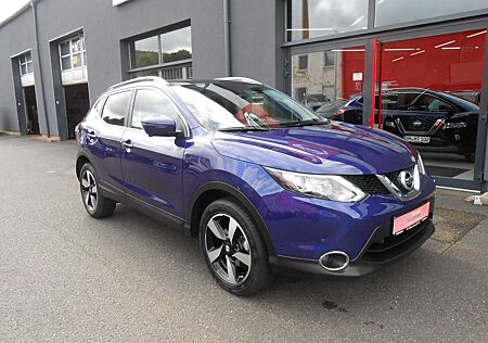 Nissan Qashqai N-Connecta*Navi*Panodach*