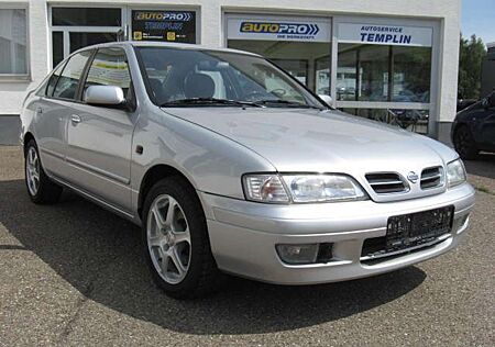 Nissan Primera 2.0 Competence