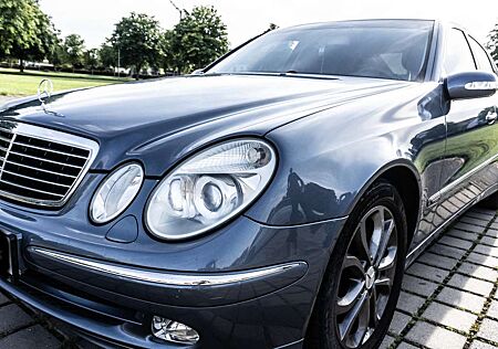 Mercedes-Benz E 200 Kompressor Automatik Avantgarde