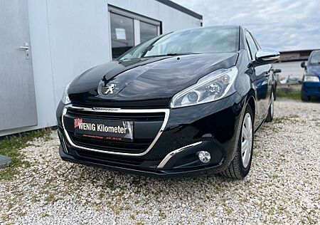 Peugeot 208 5-Türig, Panorama, SHZ, Wenig Km